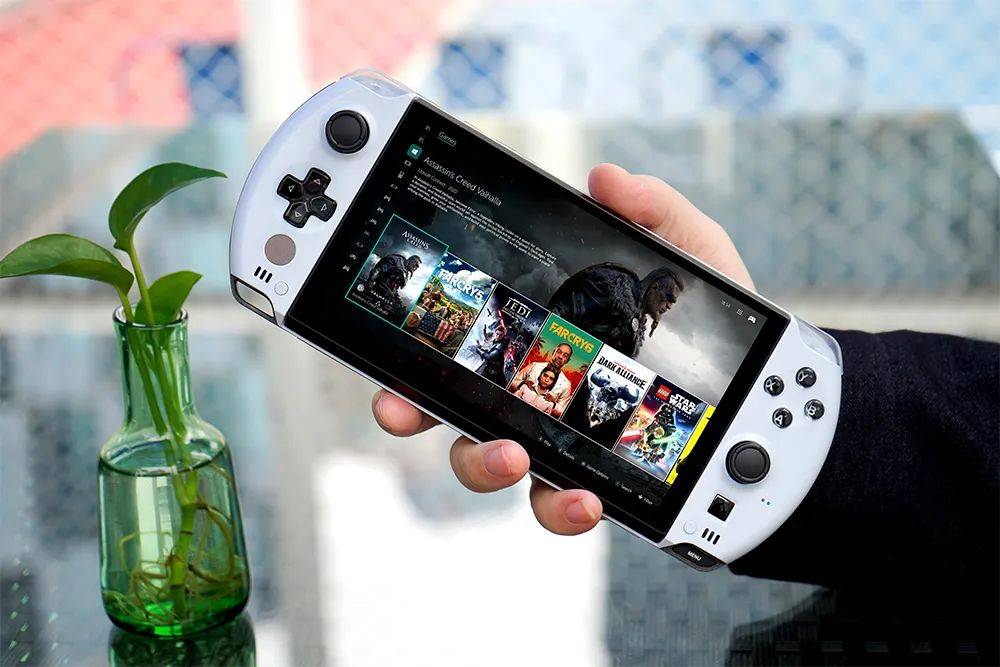 新风向：Switch 2 领跑折叠屏新秀PP电子免费试玩模拟器2025 数码掌机(图5)